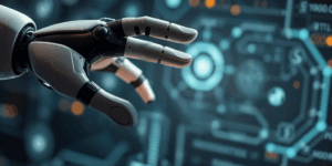 mano robótica en un entorno futurista.
